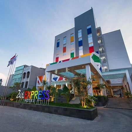 Hotel Zuri Express Mangga Dua Jakarta Exterior foto