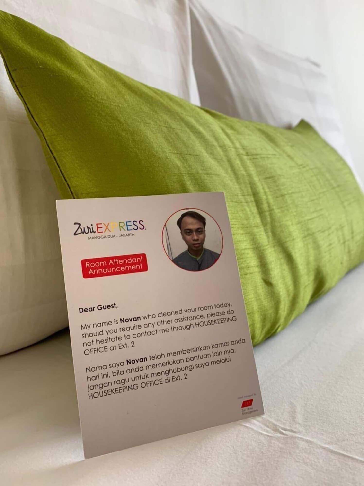 Hotel Zuri Express Mangga Dua Jakarta Exterior foto